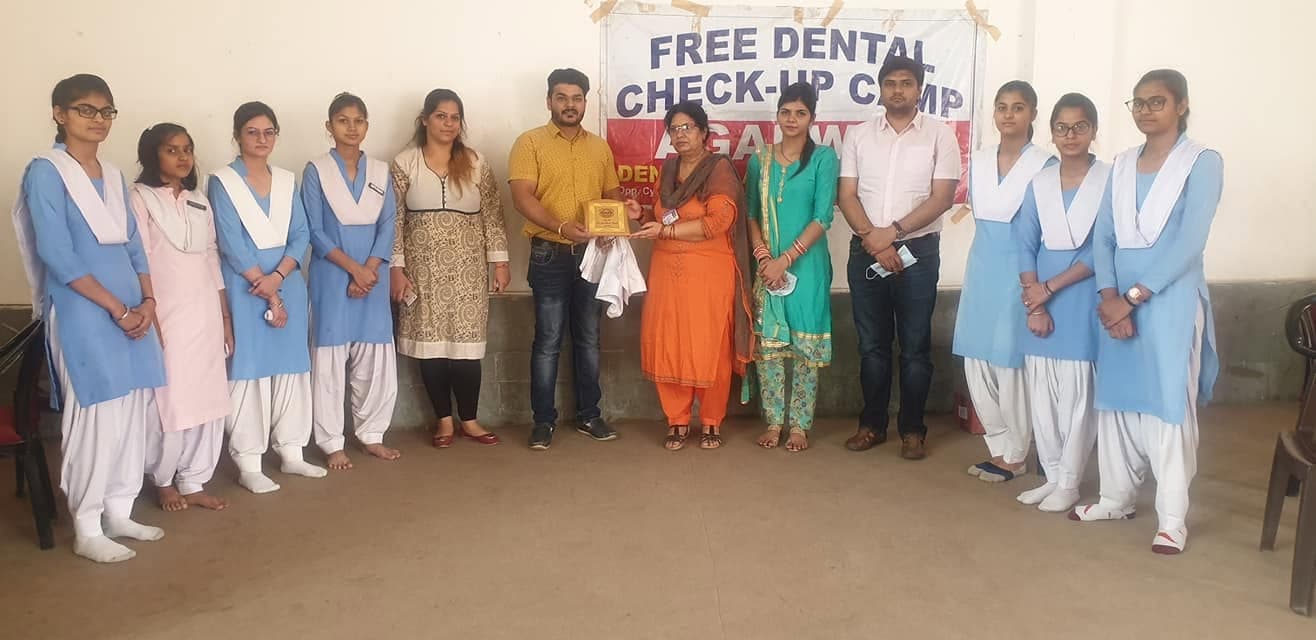Dental awareness camp for children at Agarwal Dental Clinic